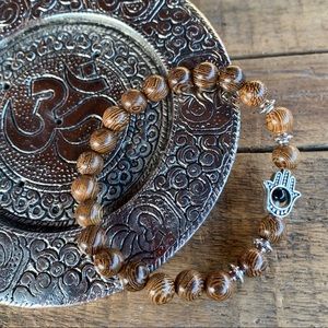 ✨SANDALWOOD BEAD BRACELET W/HAMSA CHARM 8mm✨
